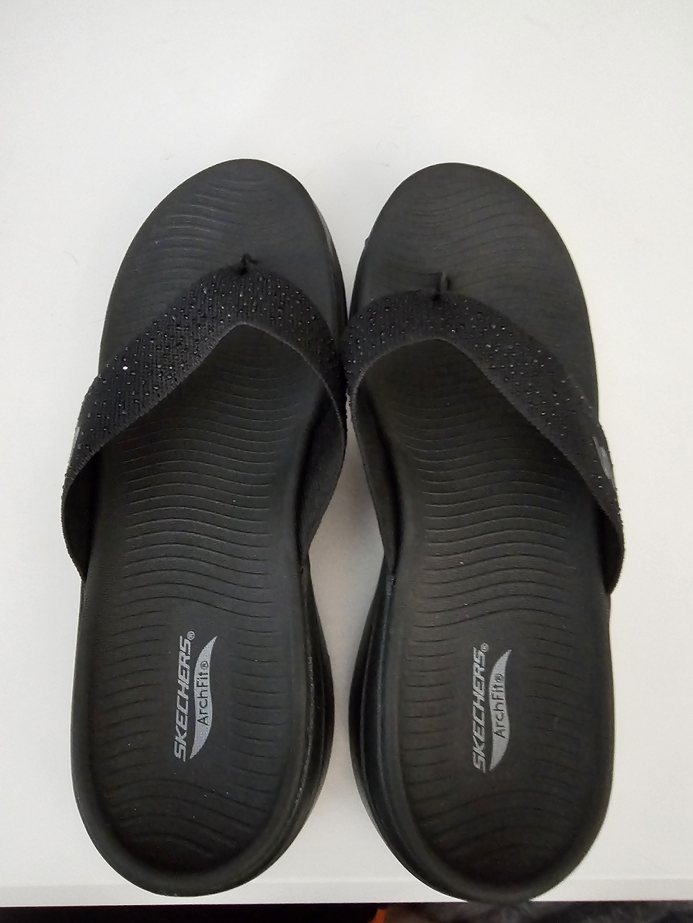 Skechers Black Women's Glitter Strap Foam Flip-Flops